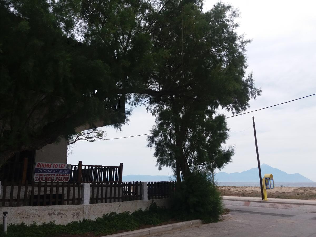 דירות סארטי House Kosmas On The Beach מראה חיצוני תמונה